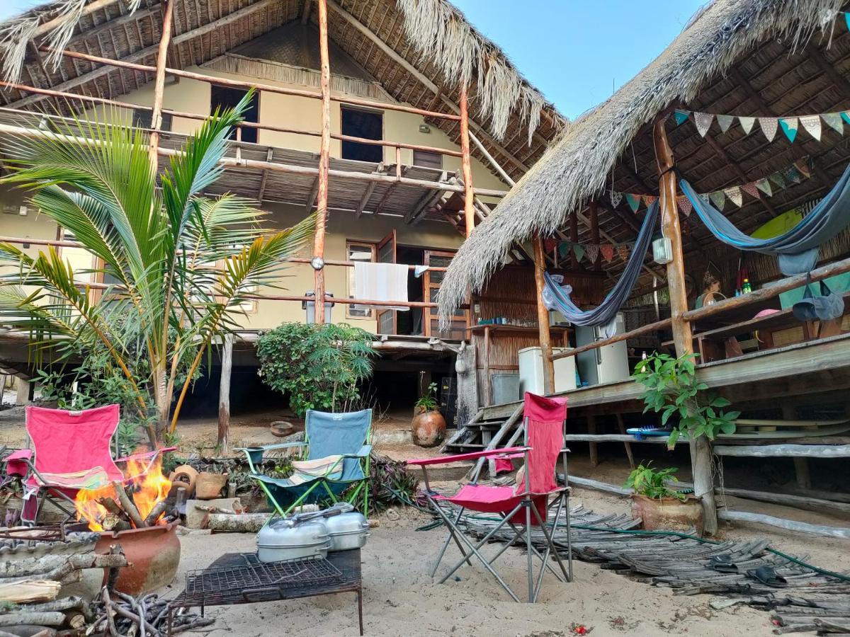 Casa Surf Lodge - Praia do Tofo 外观 照片